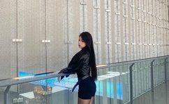 宝宝那么多水还说不要动图